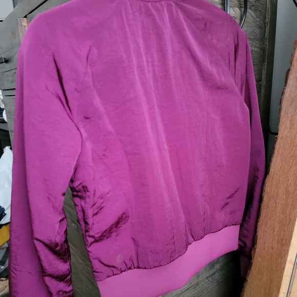 Lululemon Non-stop Bomber Reversible - 4 - Picture 3 of 13